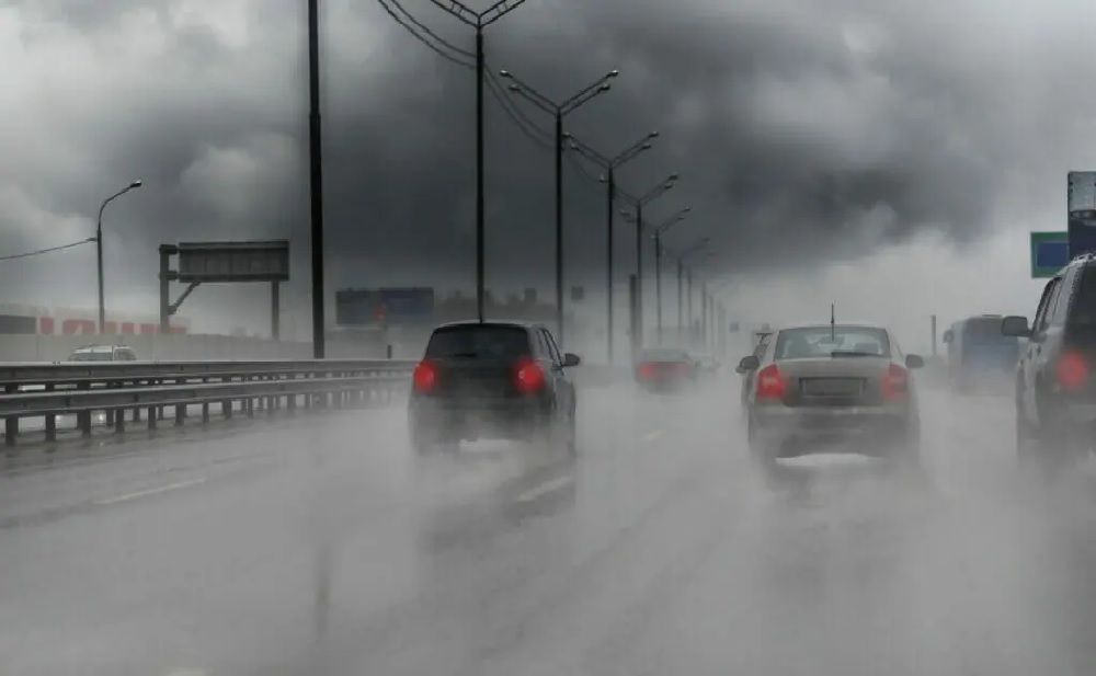 Непогода на дорогах ЗКО: «КазАвтоЖол» обратился к водителям